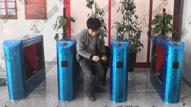 擺閘,三輥閘,速通閘,旋轉(zhuǎn)閘,平移閘,一字閘,人臉識別，